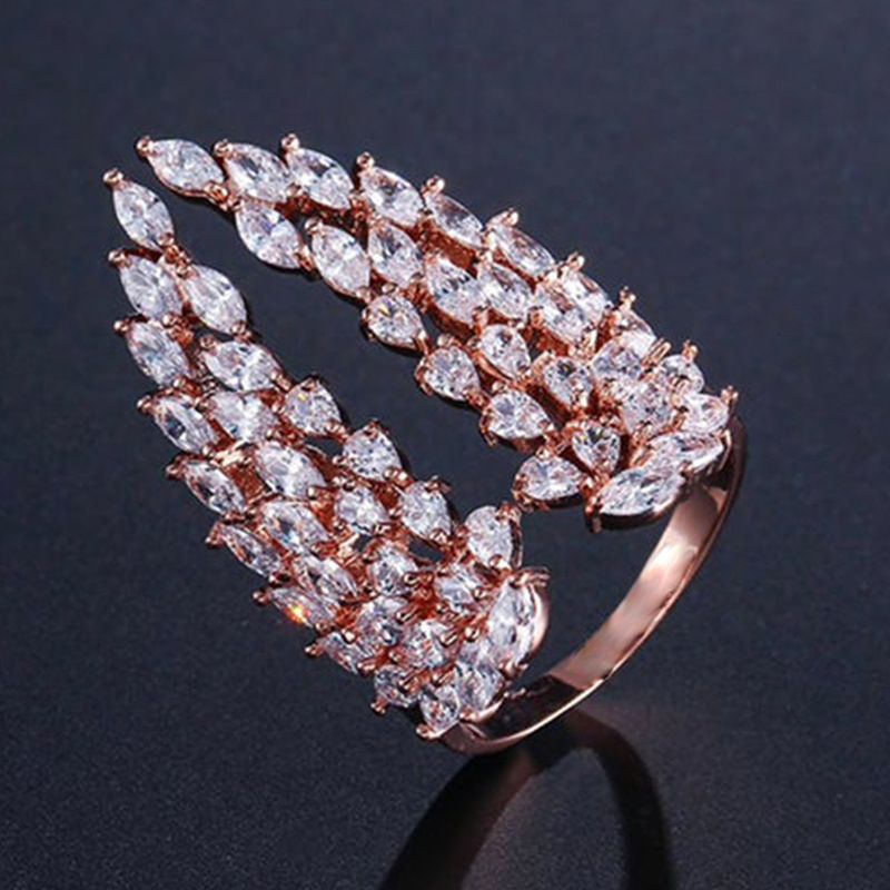 WOMENS MALVOS ICED WINGS ADJUSTABLE RING - Malvos